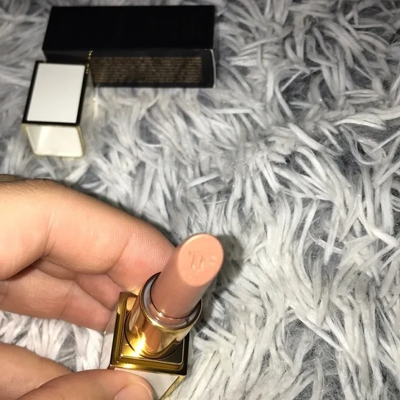 Tom Ford lip color sheer mini Lipstick -29 Ava - Picture 4 of 8
